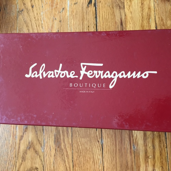 Salvatore Ferragamo Decisiva Black Croc Loafers - Picture 2 of 3